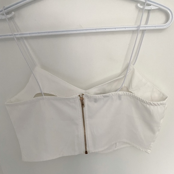 White Crop - Picture 2 of 2